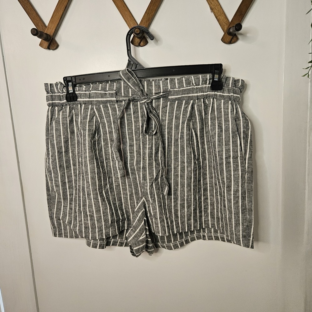 Express Shortie Super High Rise Tie Waist Shorts in Linen Blend Size Large - Picture 9 of 9